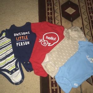 Onesies size 0-3 bundle
